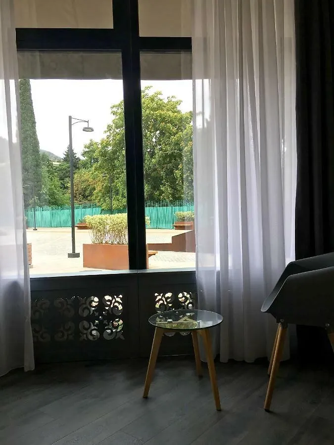 Atoneli Hotel Tbilisi